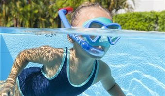 Snorkelsæt og svømmemasker