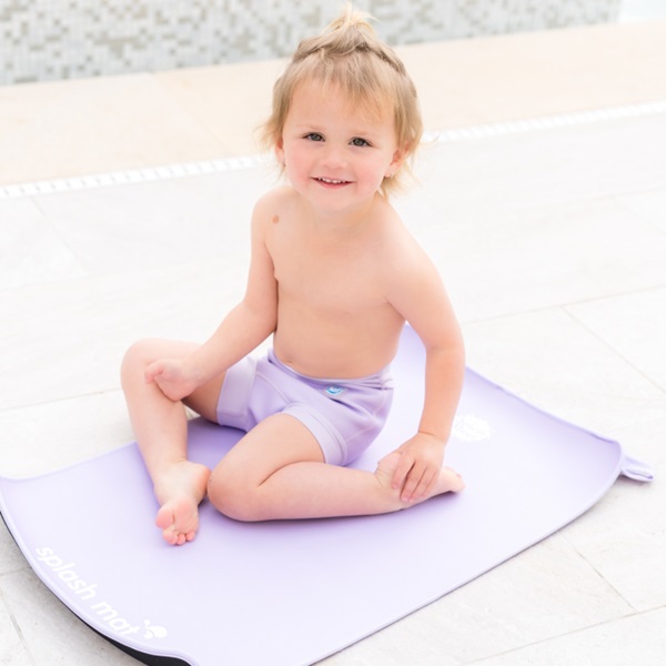 Ble badebukser til baby SplashAbout Happy Nappy Lilac badeble